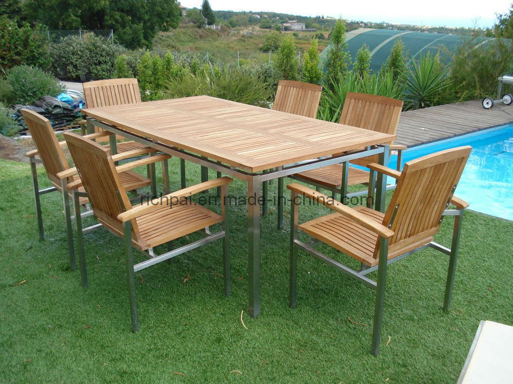 garden tables and chair