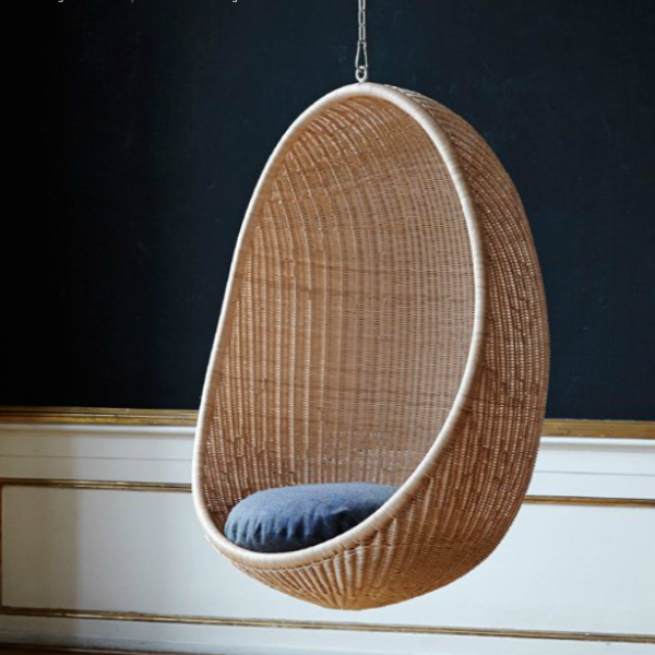 indoor hanging egg chair