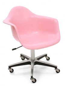 rolling desk chair eames fiberglass rolling desk chair in pink